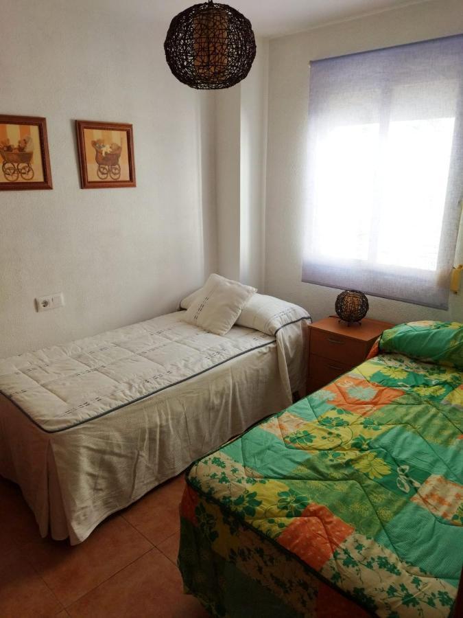 Apartamento tranquilo con 3 dormitorios Cádiz Exterior foto